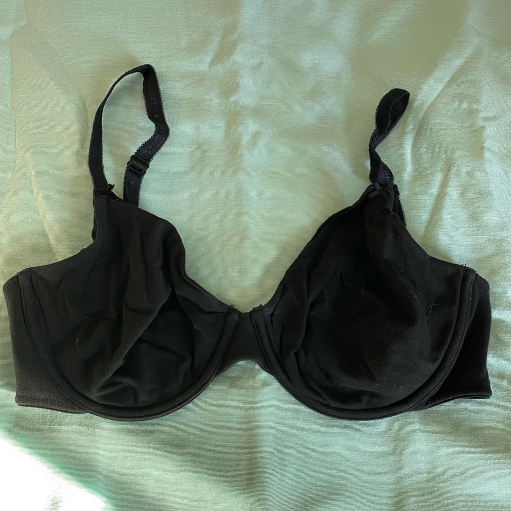 Victoria's Secret Unlined Perfect Coverage - Picture 2 of 4